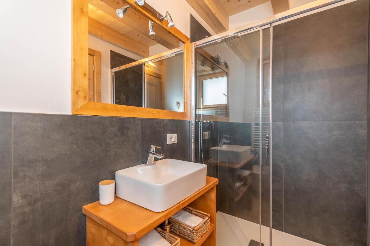 אלגה Chalet Laura מראה חיצוני תמונה